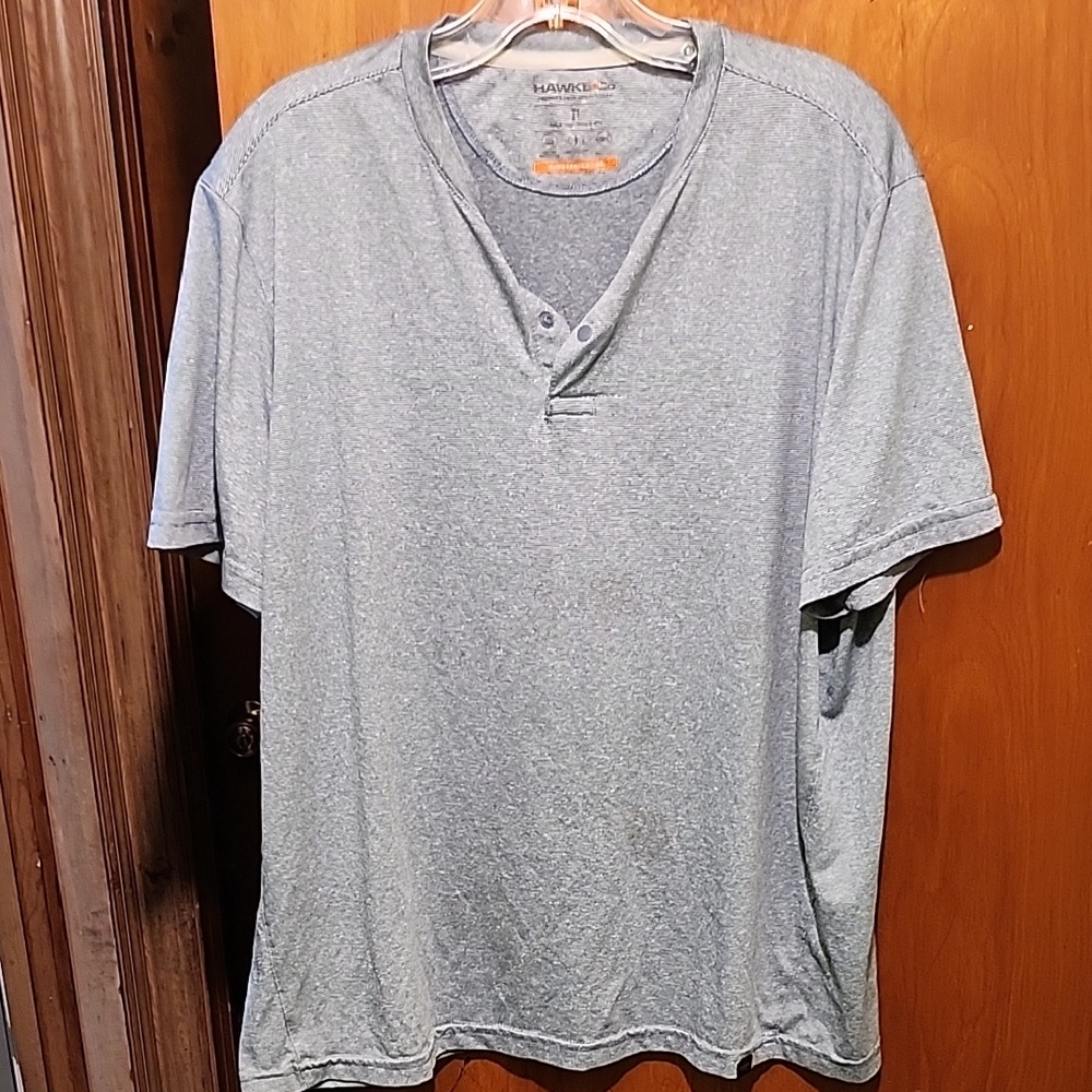 HawlkS Heather Gray Short Sleeve Henley Tee